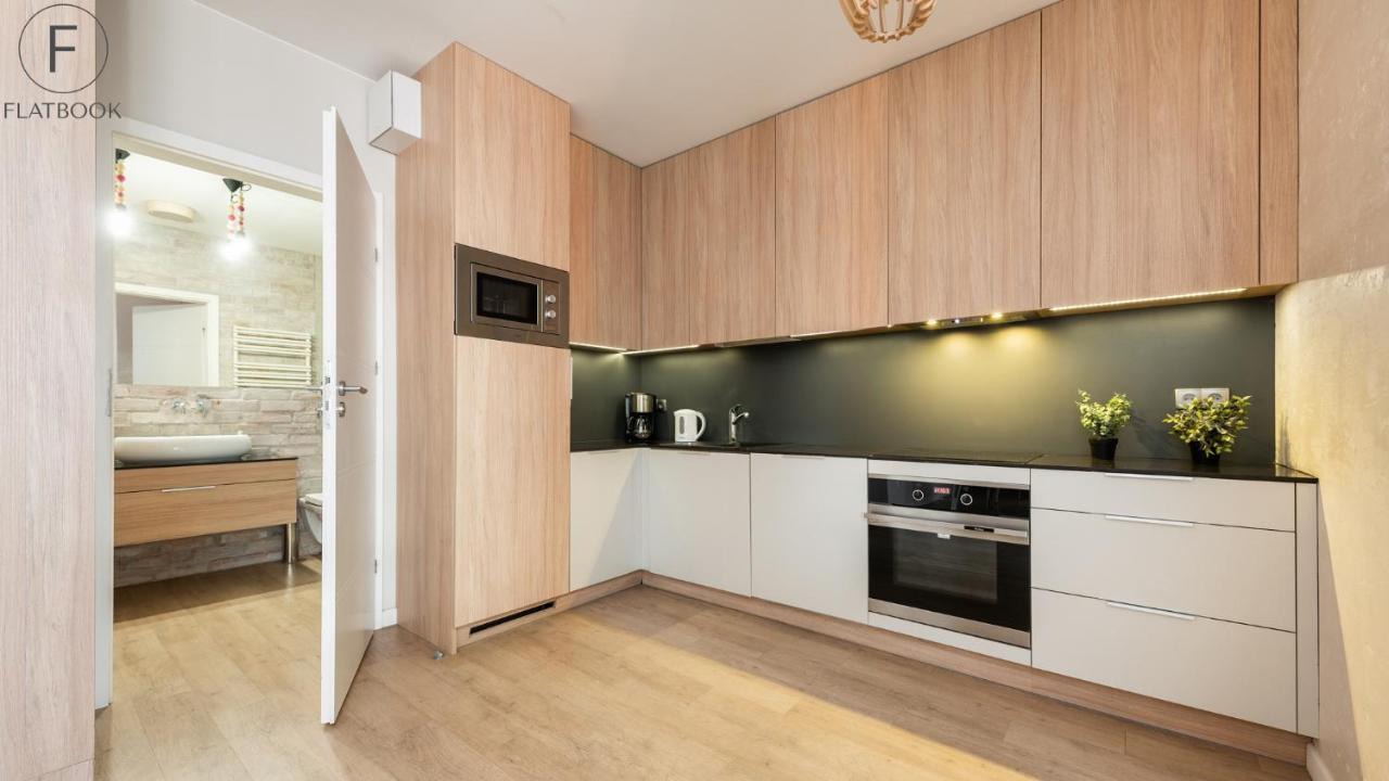 Flatbook - City Center Spa Apartments Torunska Гданськ Екстер'єр фото